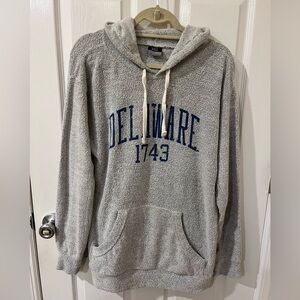 University Of Delaware UD Hoodie Womens M Gray Soft Wooly Sweatshirt MV Sport